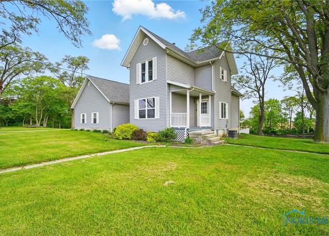 Property at 13929 W Portage River South Rd, Oak Harbor, OH 43449, 3 beds, 2.5 baths