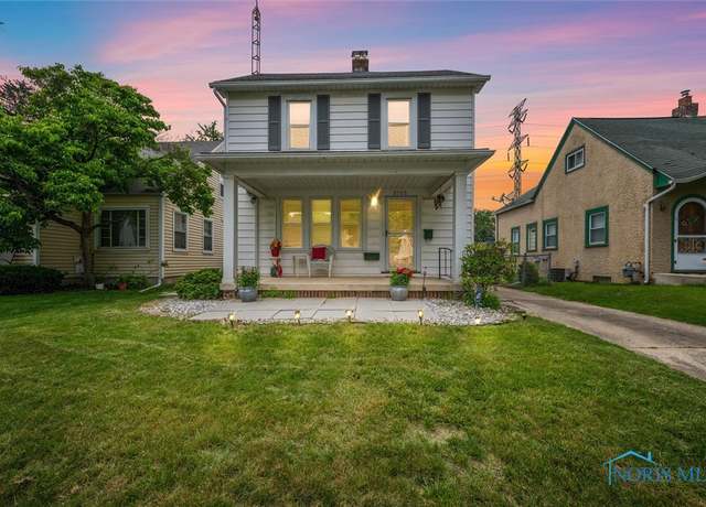 Property at 3705 Sherbrooke Rd, Toledo, OH 43613, 2 beds, 1.5 baths