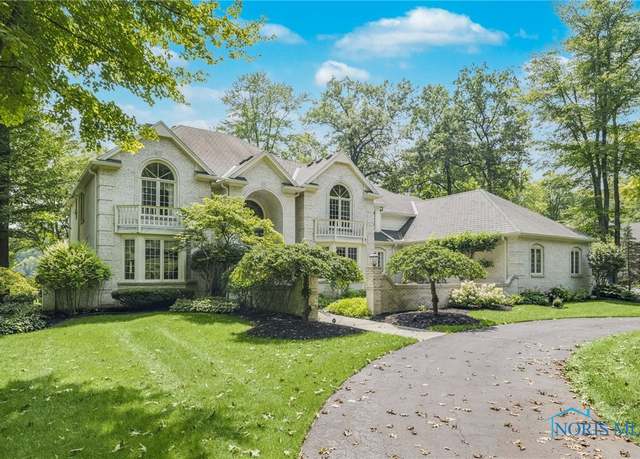 Property at 7 Tremore Way, Holland, OH 43528, 5 beds, 6.5 baths