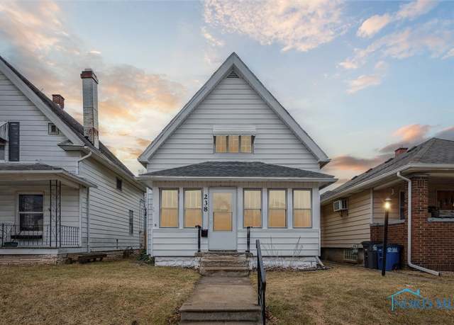 Property at 238 Raymer Blvd, Toledo, OH 43605, 2 beds, 1 bath