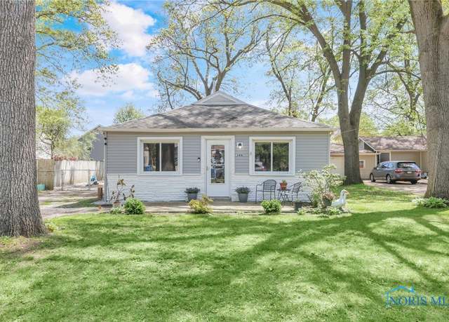 Property at 3416 Zone Ave, Toledo, OH 43617, 2 beds, 1 bath