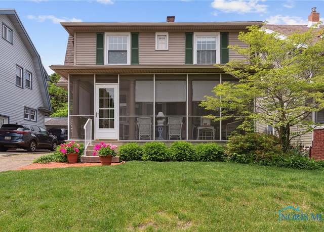 Property at 4145 Carthage Rd, Toledo, OH 43612, 3 beds, 1 bath
