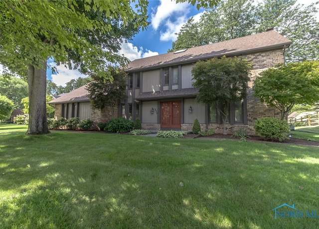 Property at 5235 Brookfield Ln, Sylvania, OH 43560, 4 beds, 2.5 baths