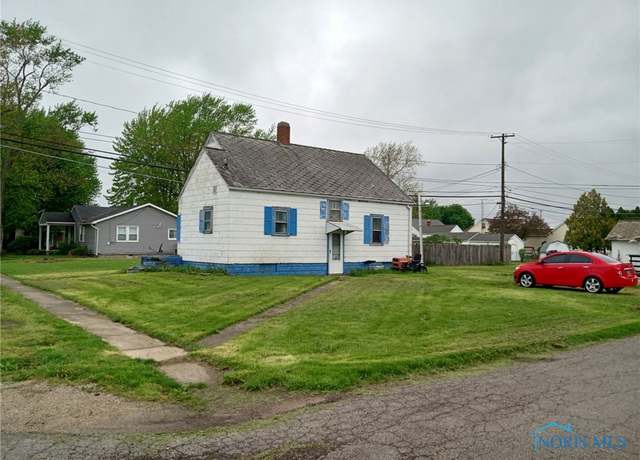 Property at 1068 Garfield St, Fremont, OH 43420, 4 beds, 2 baths