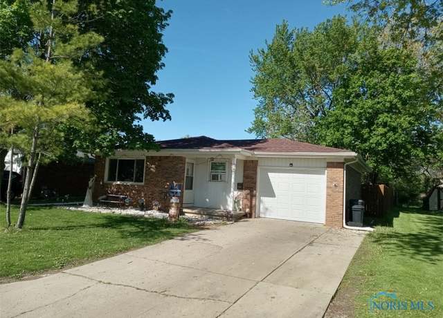 Property at 417 Indian Rd, Wauseon, OH 43567, 4 beds, 1.5 baths