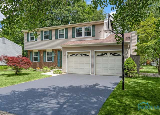 Property at 4752 Tamworth Rd, Sylvania, OH 43560, 4 beds, 2.5 baths
