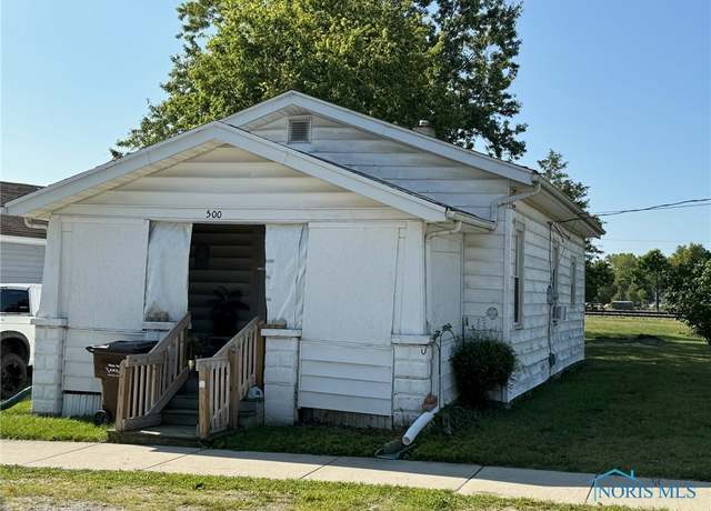 Property at 500 E Court St, Montpelier, OH 43543, 2 beds, 1 bath