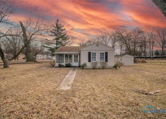 Property at 4436 Foxglove Rd, Toledo, OH 43623, 3 beds, 1.5 baths