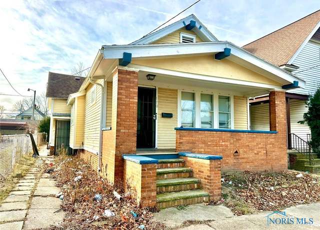 Property at 170 Dexter St, Toledo, OH 43608, 2 beds, 1 bath