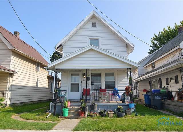 Property at 2617 York St, Toledo, OH 43605, 3 beds, 1 bath