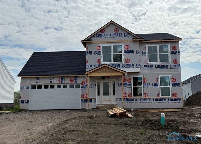 Property at 717 W Ironwood Dr, Rossford, OH 43460, 4 beds, 2.5 baths