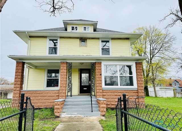 Property at 618 W Sylvania Ave, Toledo, OH 43612, 5 beds, 2.5 baths