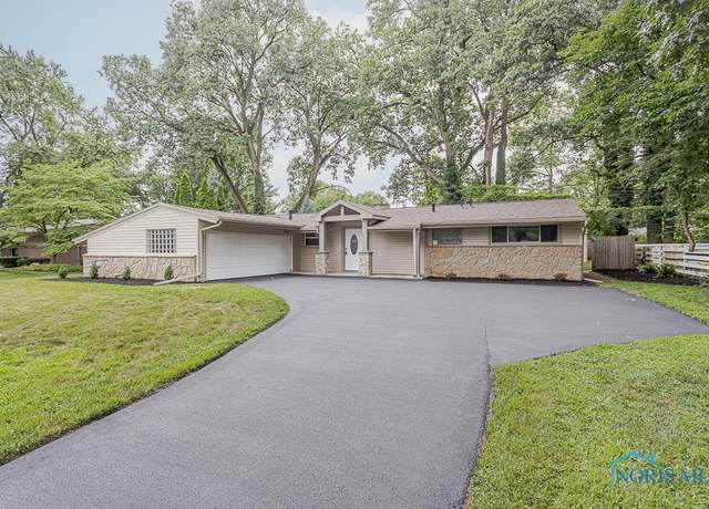Property at 2929 Wicklow Rd, Toledo, OH 43606, 3 beds, 1.5 baths