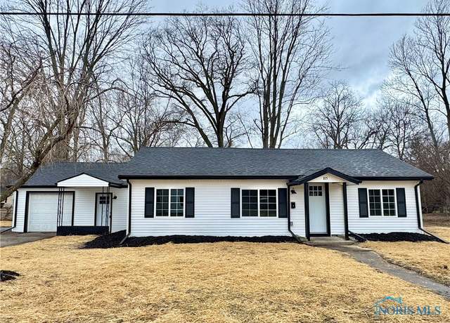 Property at 815 Cuba St, Toledo, OH 43615, 3 beds, 2 baths