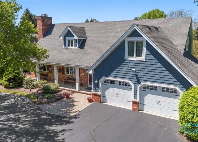 Property at 4525 Mitchaw Rd, Sylvania, OH 43560, 5 beds, 3 baths