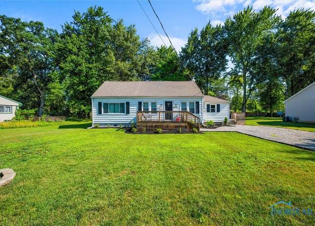 Property at 6006 Blossman Rd, Toledo, OH 43617, 4 beds, 2 baths
