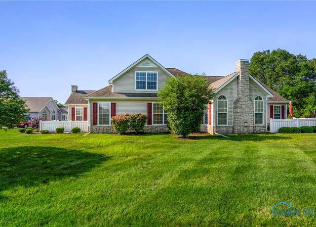 Property at 8356 Fossil Ave #8356, Sylvania, OH 43560, 3 beds, 2.5 baths