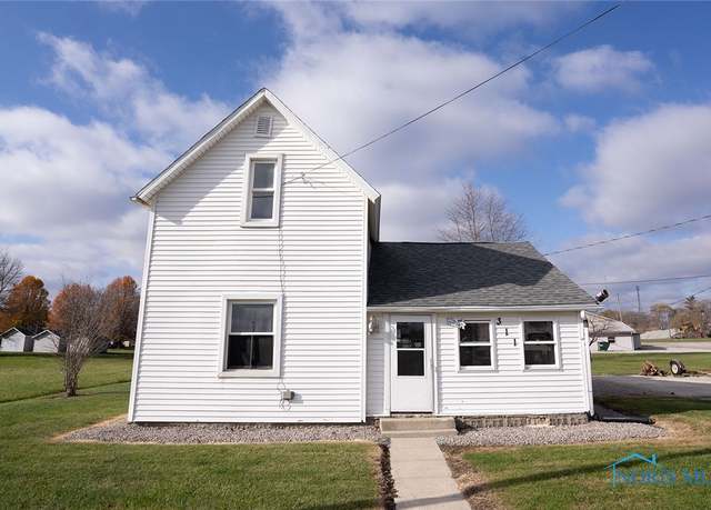 Property at 311 Crook St, Hicksville, OH 43526, 3 beds, 1 bath