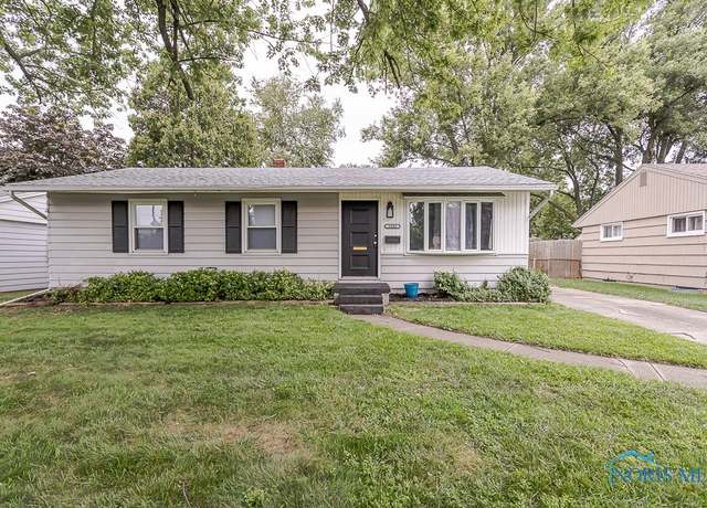 Property at 1486 Slater St, Toledo, OH 43612, 3 beds, 1.5 baths
