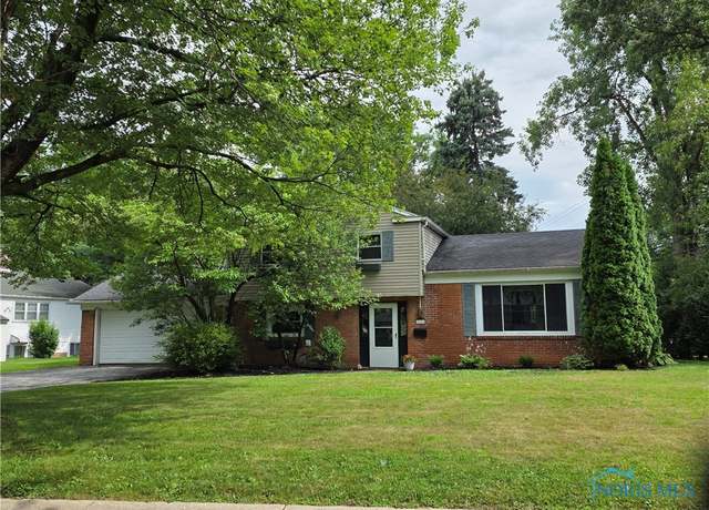 Property at 3651 Treelawn Dr, Toledo, OH 43614, 3 beds, 2 baths
