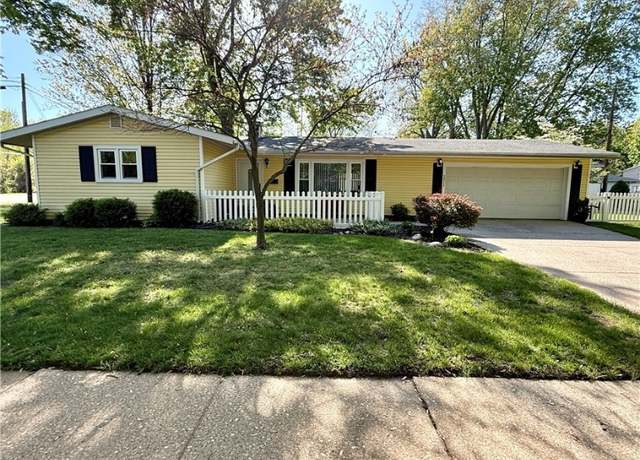 Property at 2211 Orchard Hills Blvd, Toledo, OH 43615, 3 beds, 1 bath