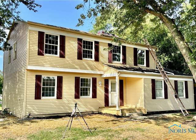 Property at 11966 Eckel Junction Rd, Perrysburg, OH 43551, 4 beds, 3 baths