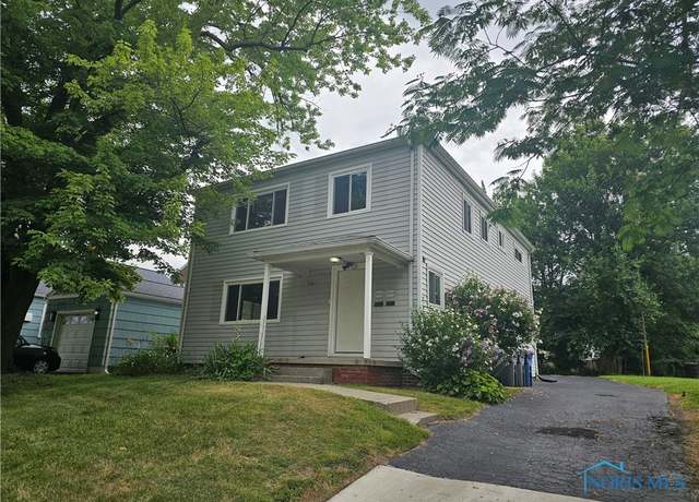 Property at 2916 Upton Ave, Toledo, OH 43606, 4 beds, 2 baths