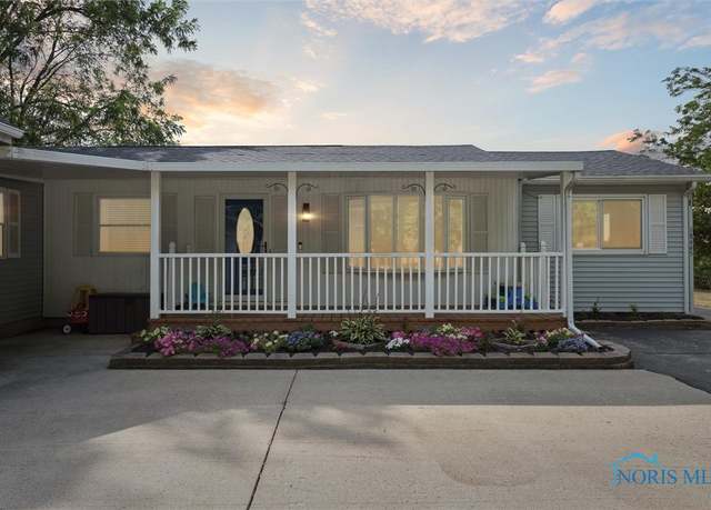 Property at 18445 Brim Rd, Bowling Green, OH 43402, 3 beds, 2 baths