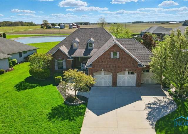 Property at 8395 Ash Ridge Ln, Findlay, OH 45840, 4 beds, 2.5 baths