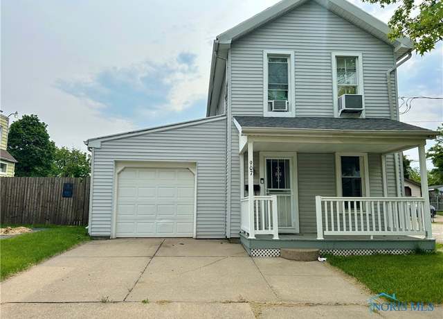 Property at 907 Lagrange St, Toledo, OH 43604, 2 beds, 1 bath