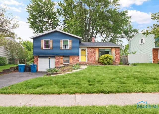 Property at 5956 E Pembridge Dr, Toledo, OH 43615, 3 beds, 2 baths