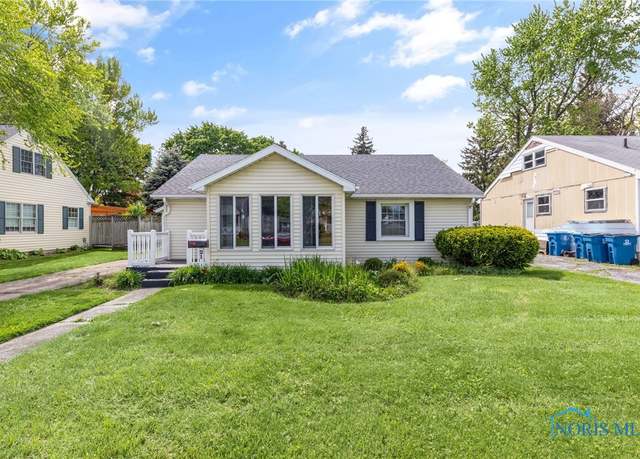 Property at 21 Pennsylvania Ave, Waterville, OH 43566, 2 beds, 1 bath