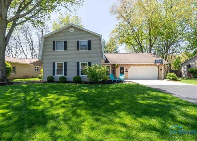 Property at 2057 Windsor Pl, Findlay, OH 45840, 4 beds, 2.5 baths