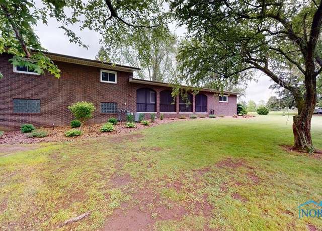 Property at 1875 State Route 101, Clyde, OH 43410, 3 beds, 2.5 baths