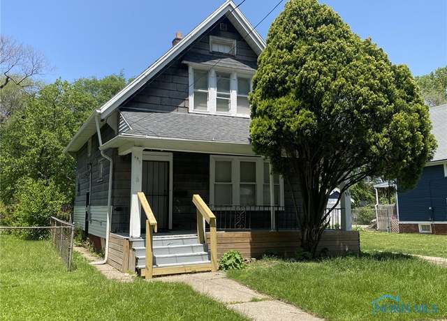 Property at 437 3rd St, Toledo, OH 43605, 3 beds, 1 bath