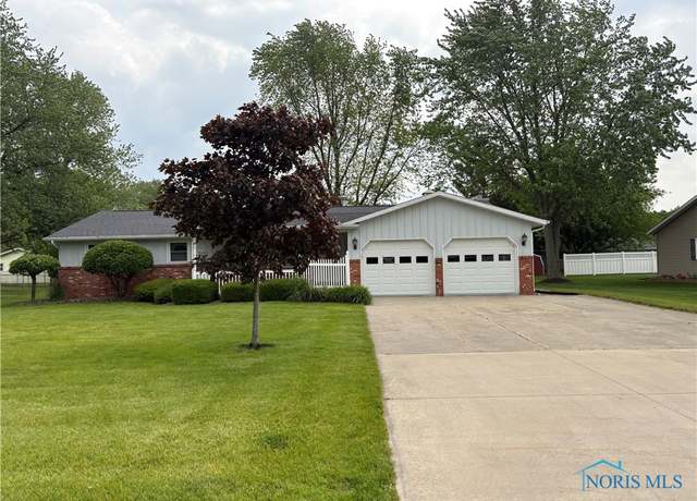Property at 1524 Meadow Ave, Montpelier, OH 43543, 3 beds, 2 baths