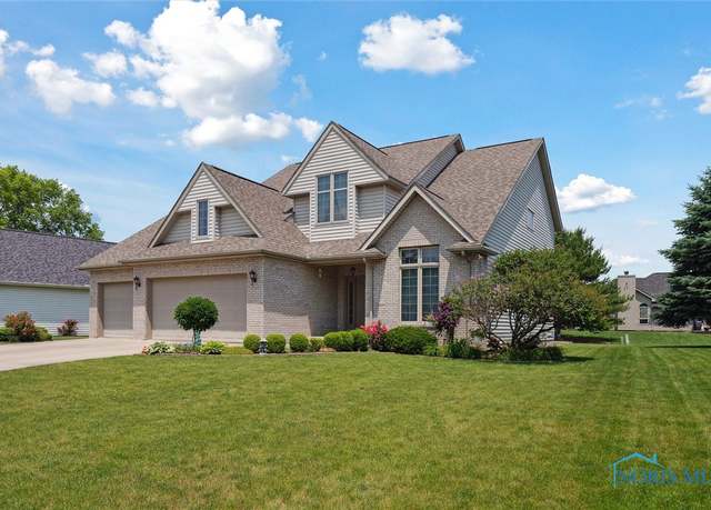 Property at 8389 Indian Lake Dr, Findlay, OH 45840, 4 beds, 2.5 baths