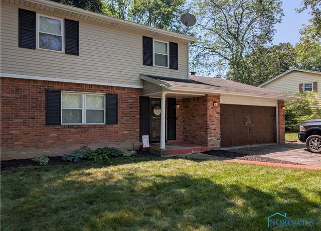 Property at 5743 Pinecroft Dr, Toledo, OH 43615, 3 beds, 1.5 baths