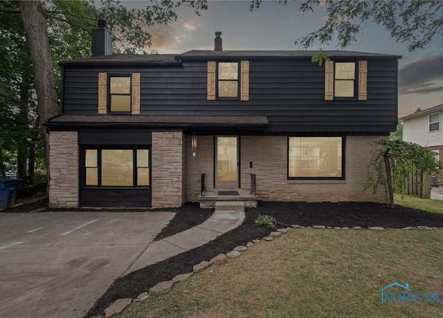 Property at 3526 Woodbine Dr, Toledo, OH 43614, 6 beds, 3 baths