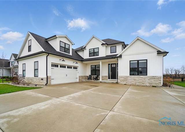 Property at 6372 Glen Gary Woods, Waterville, OH 43566, 5 beds, 3 baths