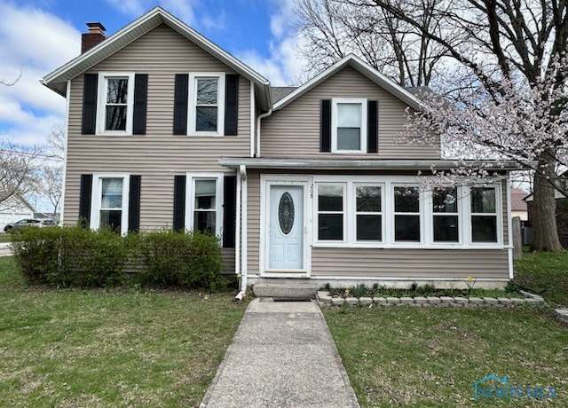 Property at 208 W 9th St, Genoa, OH 43430, 3 beds, 2.5 baths