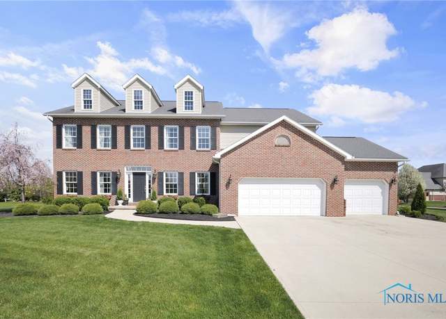 Property at 8457 Lakebrook Dr, Findlay, OH 45840, 4 beds, 4.5 baths