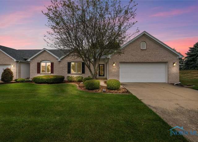 Property at 4516 Blackstone Dr, Maumee, OH 43537, 3 beds, 2 baths