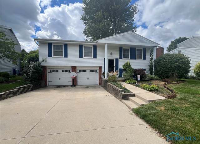Property at 652 Mcintyre Ln, Maumee, OH 43537, 3 beds, 2 baths
