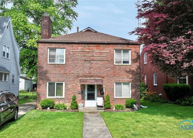 Property at 2911 Powhattan Pkwy, Toledo, OH 43606, 4 beds, 2 baths