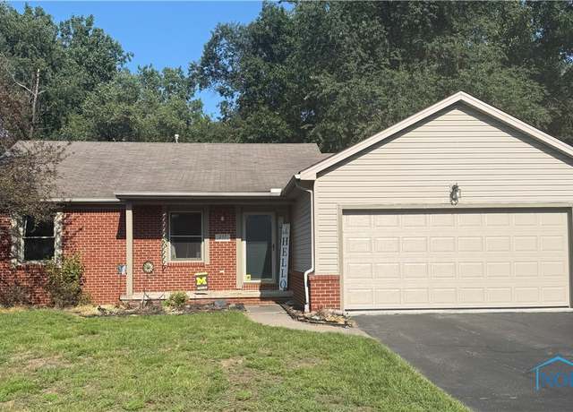 Property at 217 Pebble Beach Dr, Holland, OH 43528, 3 beds, 2 baths