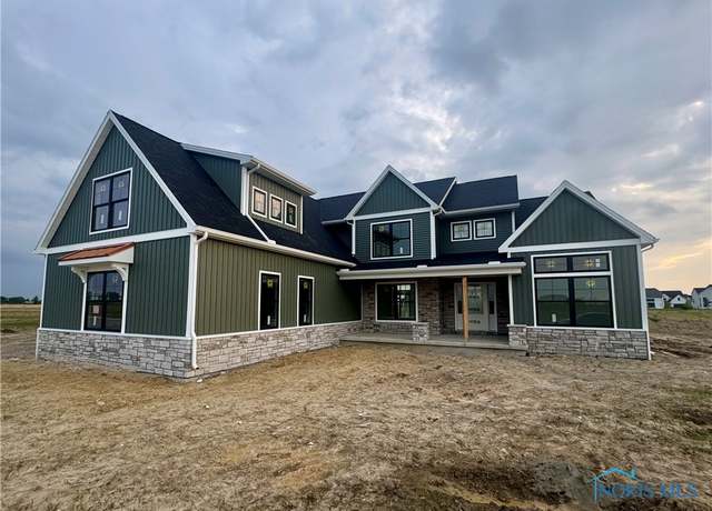 Property at 502 Cathedral Ct, Perrysburg, OH 43551, 4 beds, 3.5 baths