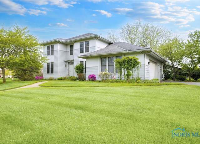 Property at 8631 Stone Post Rd, Sylvania, OH 43560, 4 beds, 3 baths