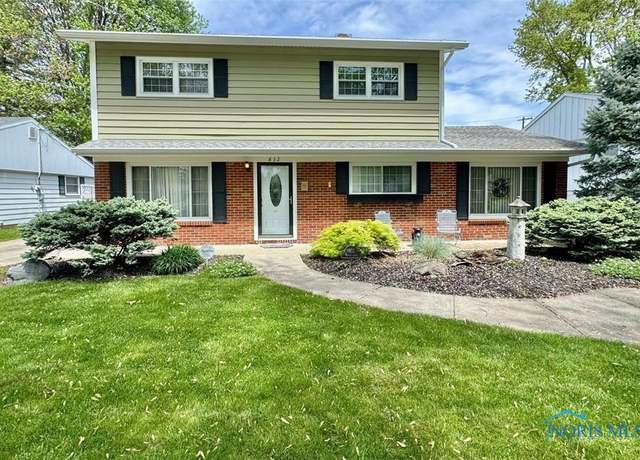 Property at 832 Maple Ln, Waterville, OH 43566, 4 beds, 1.5 baths