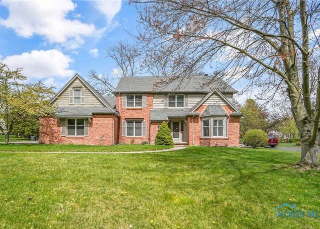 Property at 2850 Secretariat Rd, Ottawa Hills, OH 43615, 4 beds, 2.5 baths